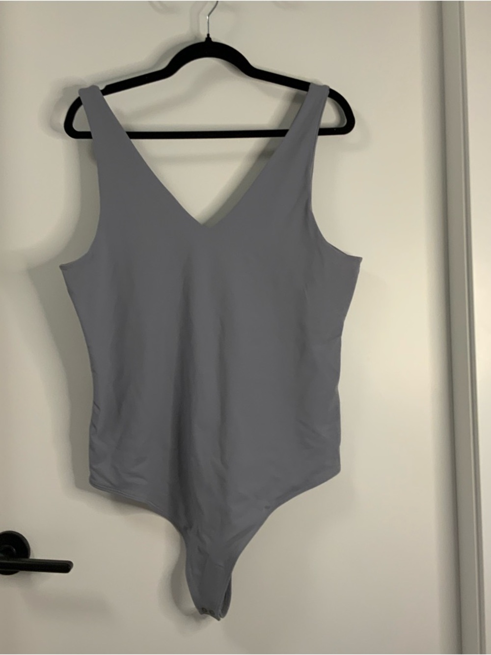 Abercrombie & Fitch V Neck Bodysuit - size XL